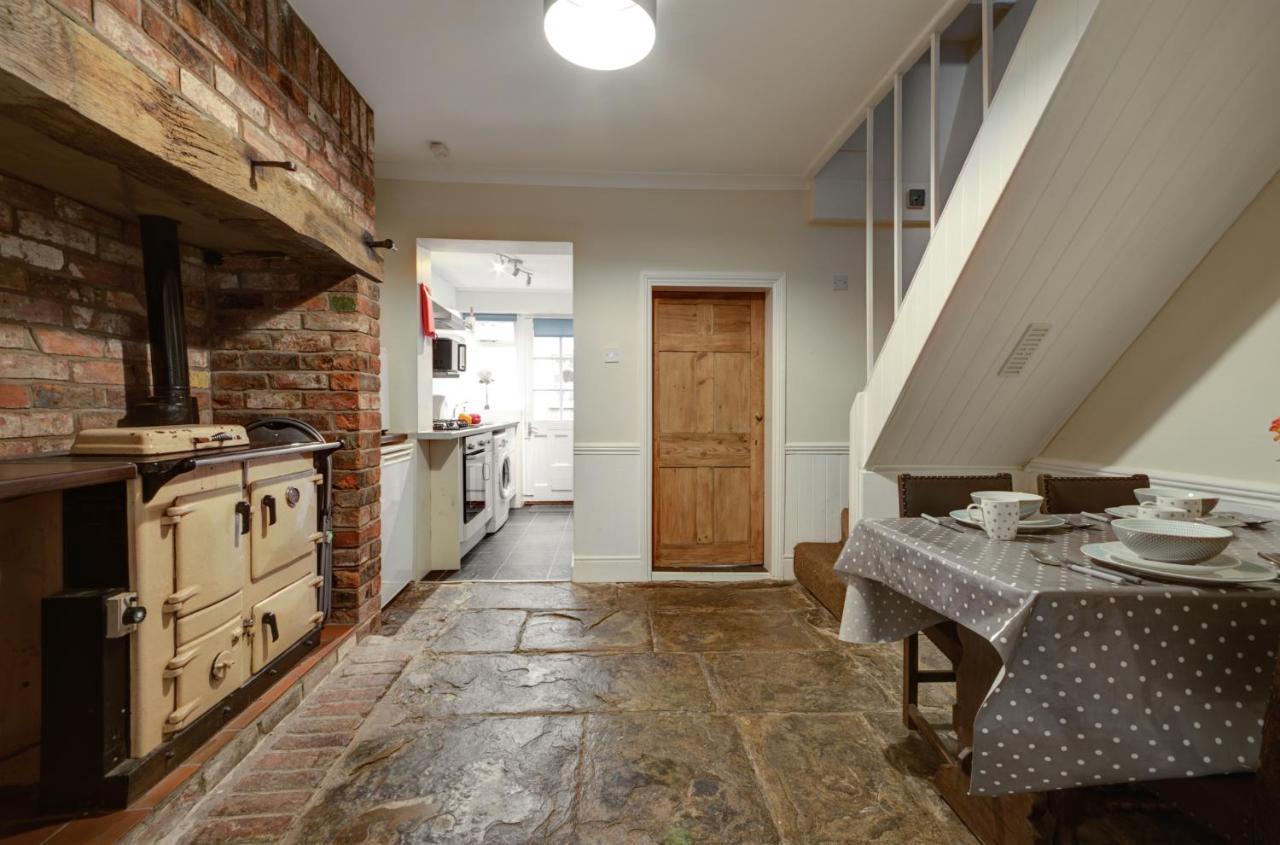 Pansy Cottage In Historic Tewkesbury - Sleeps 5 - Pets Welcome 외부 사진